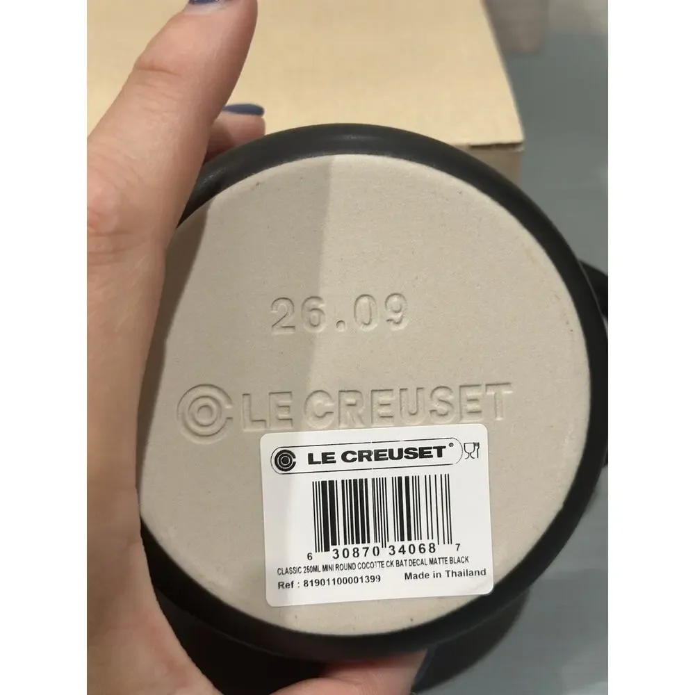 LE CREUSET Matte Black Mini Round 8oz Cocotte Shiny Bat Decal Halloween Set-2